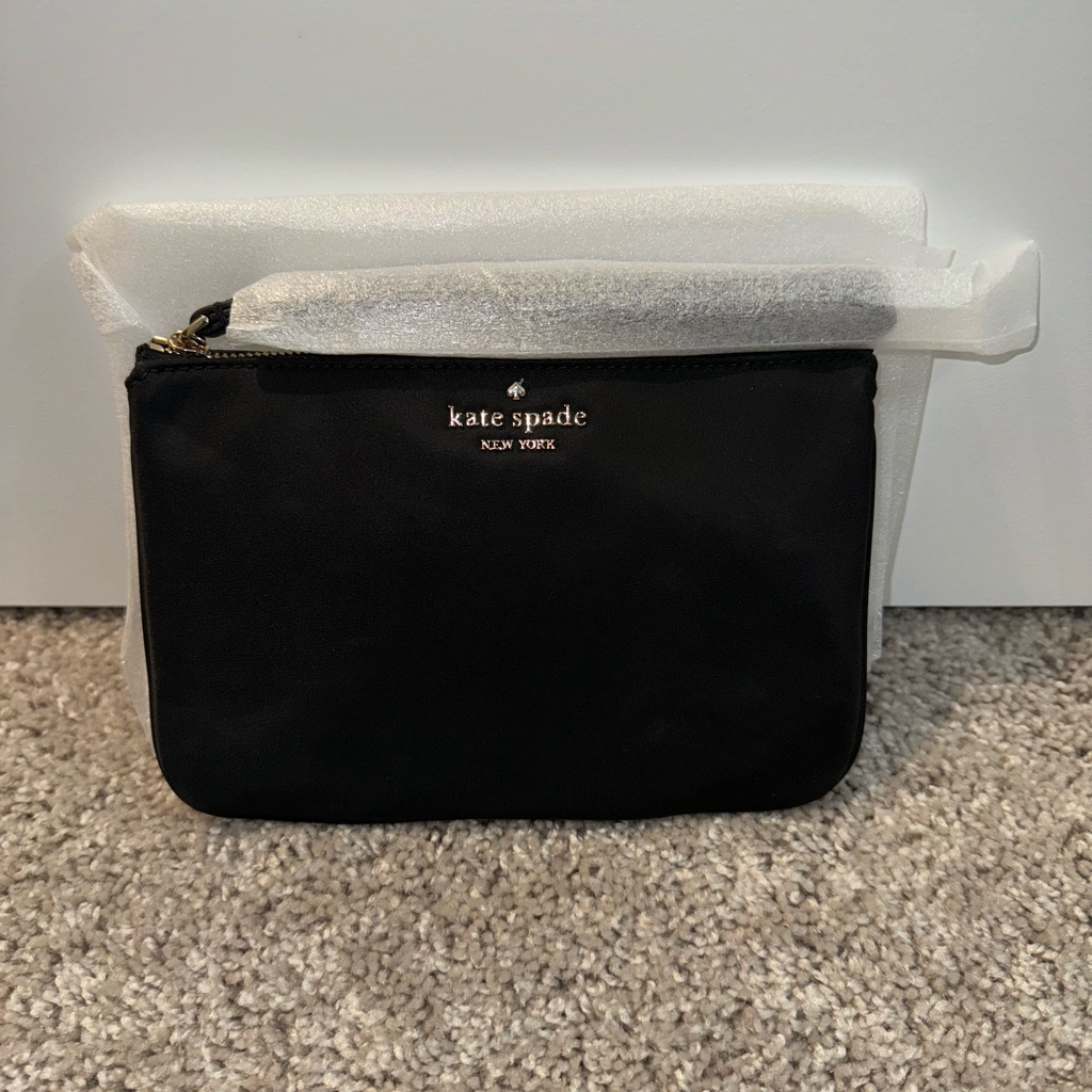 Nwt Kate Spade Black Wristlet